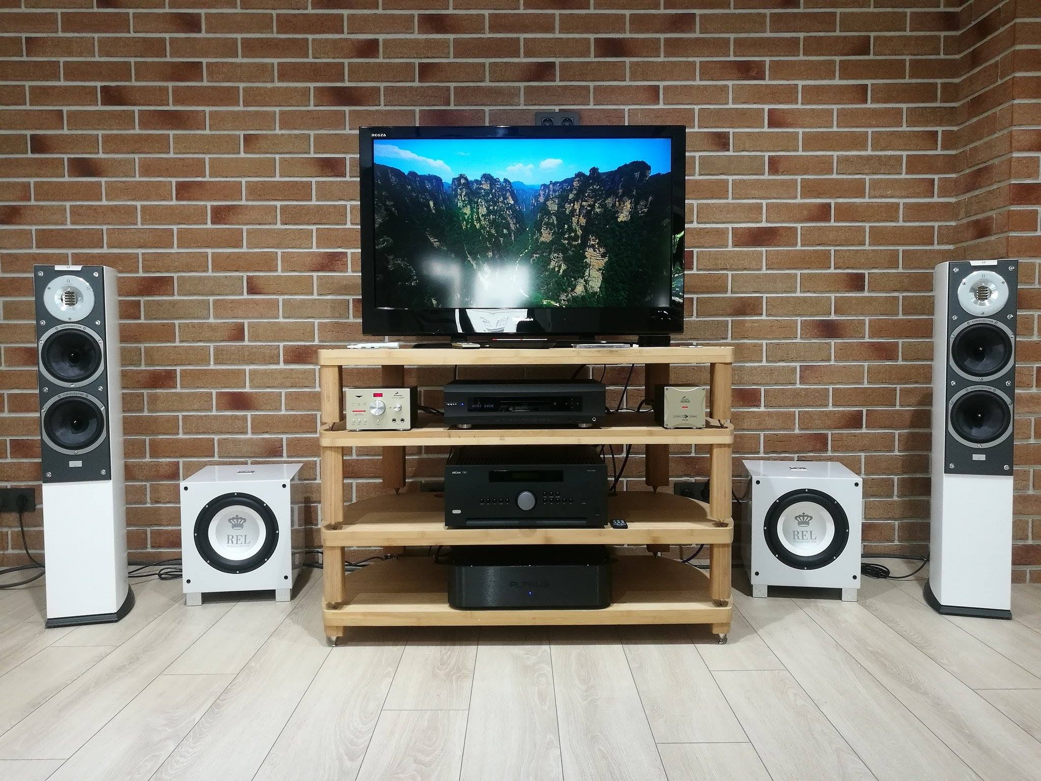 High-end Home Entertainment Systems
